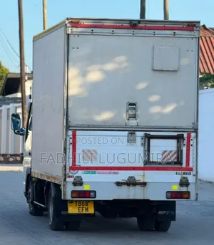 Canter Box Body Inauzwa