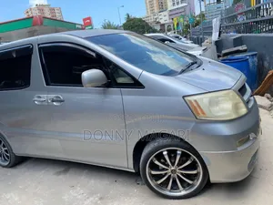 Toyota Alphard 2.4 Petrol AWD 2005 Silver