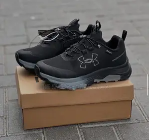Under Armor Goretex