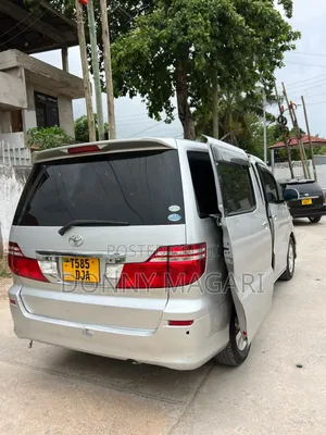 Toyota Alphard 2.4 Petrol AWD 2006 Silver