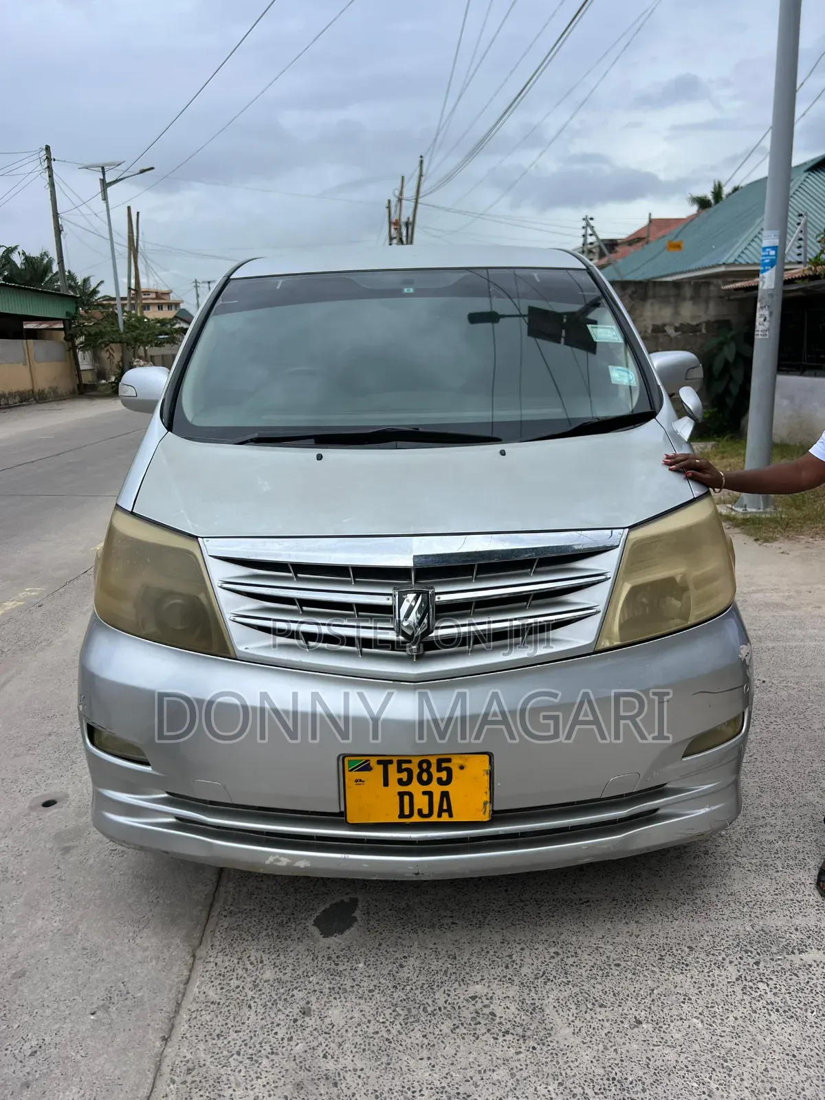 Toyota Alphard 2.4 Petrol AWD 2006 Silver