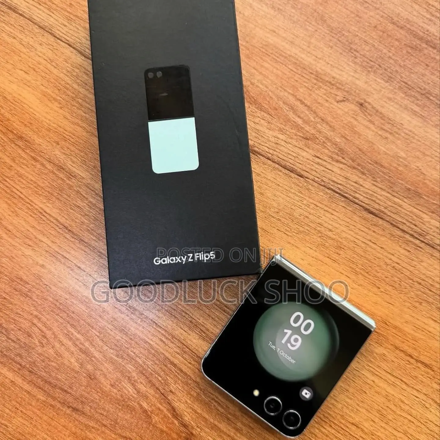 New Samsung Galaxy Z Flip5 256 GB White