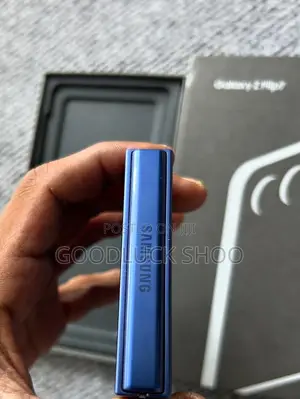 New Samsung Galaxy Z Flip7 256 GB Blue
