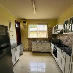 Furnished 4bdrm Villa in Villas, Oyster Bay for rent