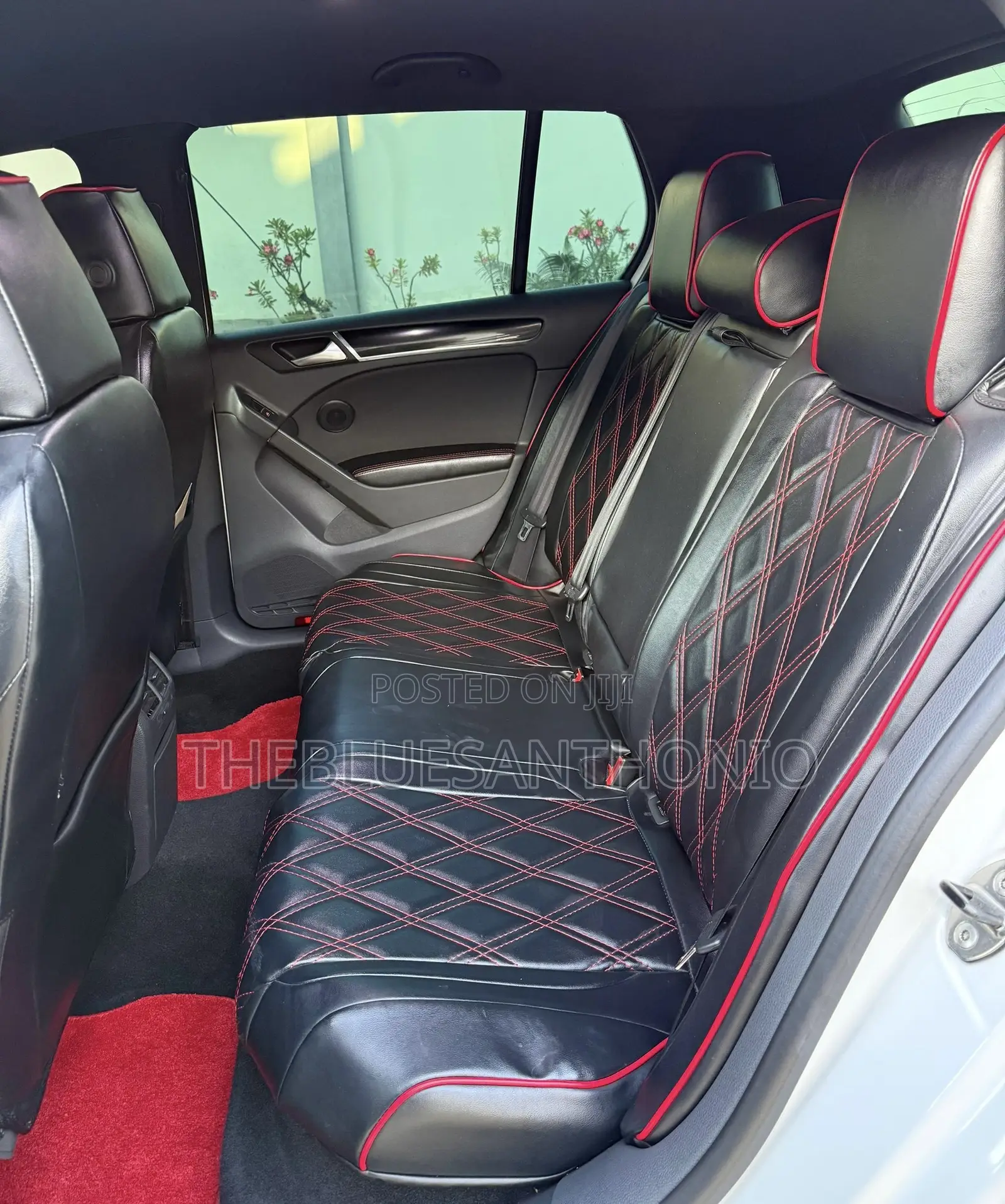Volkswagen Golf 2011 Pearl