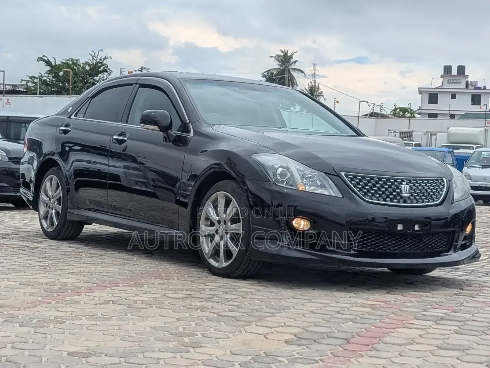 Toyota Crown 2009 Black