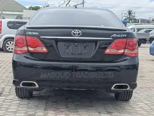 Toyota Crown 2009 Black