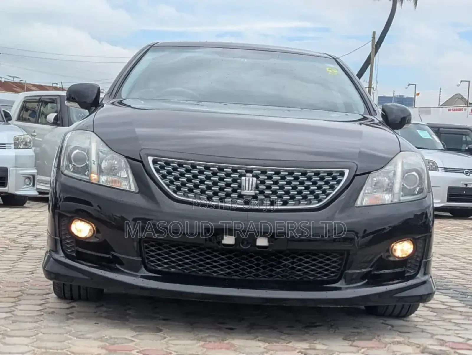 Toyota Crown 2009 Black