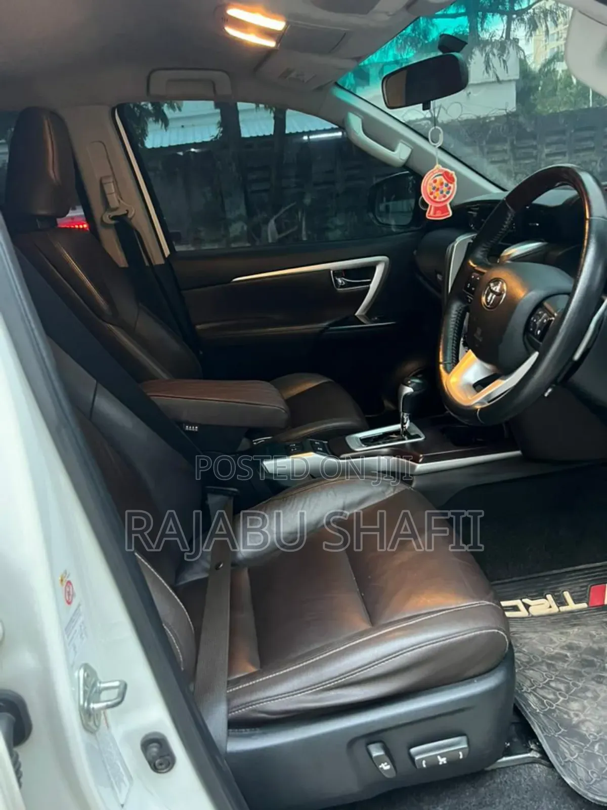 Toyota Fortuner 2.8 D AWD 2019 White