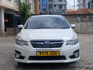 Subaru Impreza 2.0i Limited PZEV 4dr Hatchback AWD (2.0L 4cyl CVT) 2015