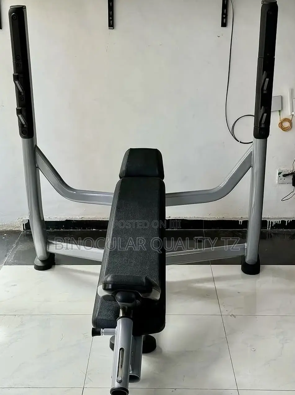 Olympic Weight Incline Bench (Heavy Duty)