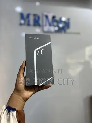New Samsung Galaxy Z Flip7 256 GB Black