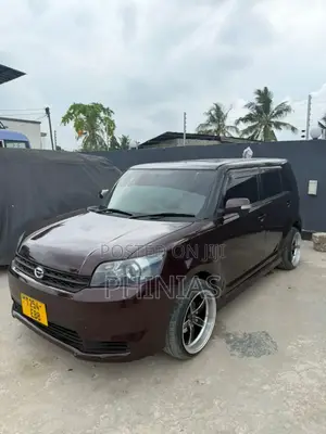 Toyota Corolla Rumion 2009 Maroon