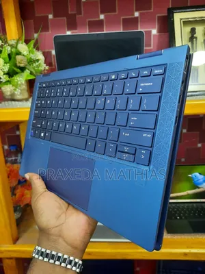 Laptop HP Dragonfly G3 16GB Intel Core I5 SSD 256GB