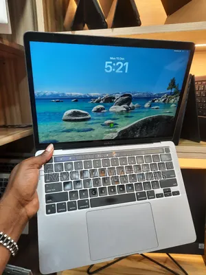 Laptop Apple MacBook Pro 2020 M1 16GB Apple M1 SSD 512GB