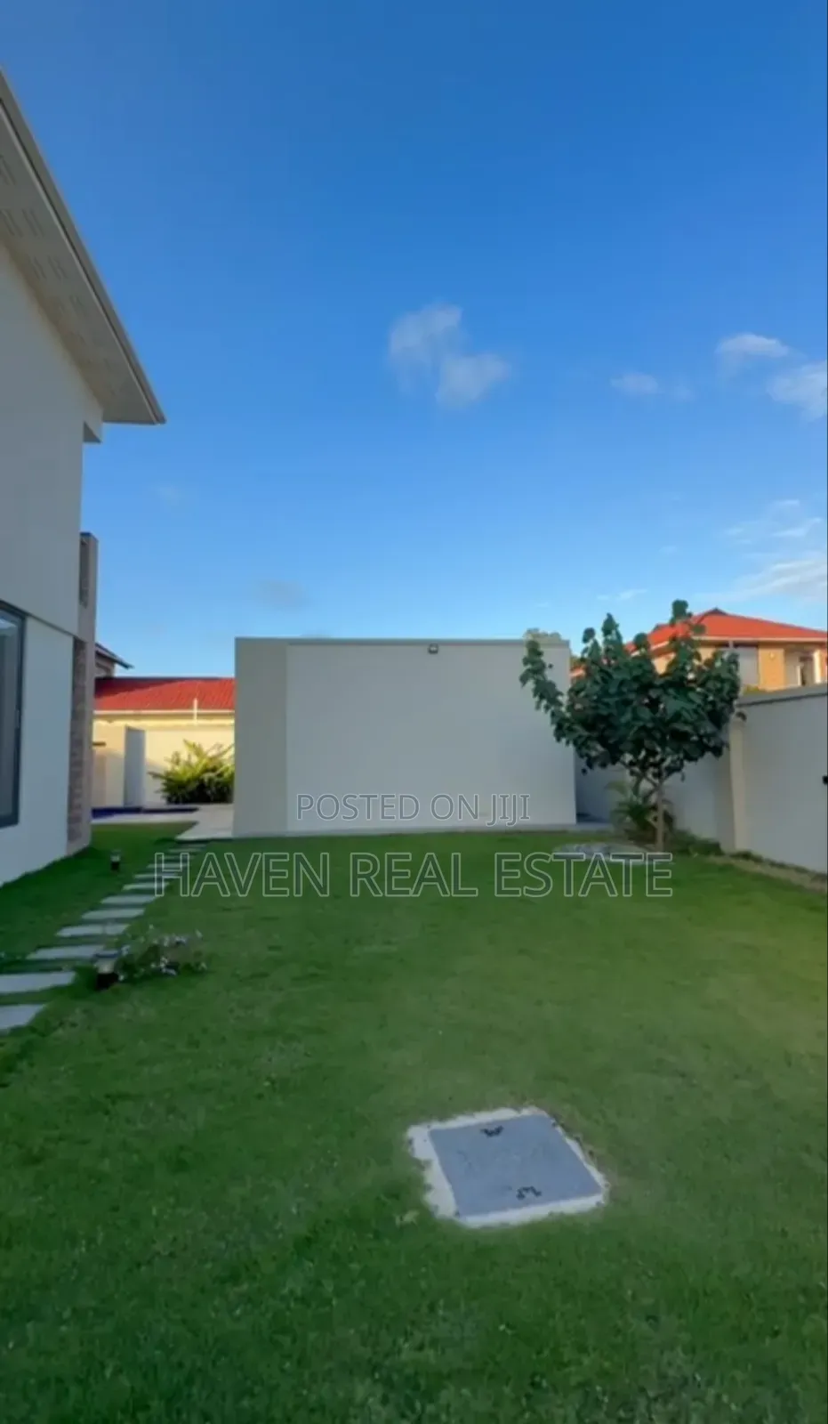 5bdrm House in Mbweni for sale