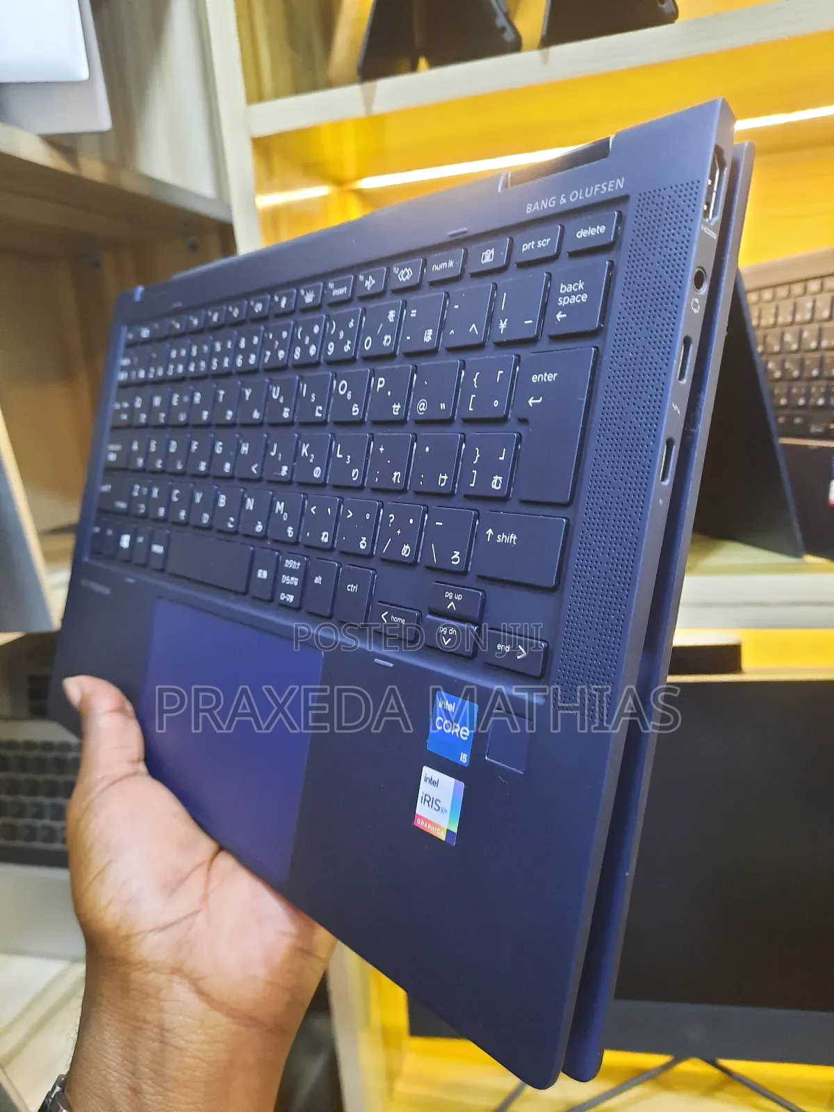 Laptop HP Elite Dragonfly X360 11th Gen 8GB Intel Core I5 SSD 256GB