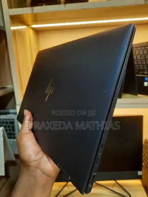 Laptop HP Elite Dragonfly X360 11th Gen 8GB Intel Core I5 SSD 256GB
