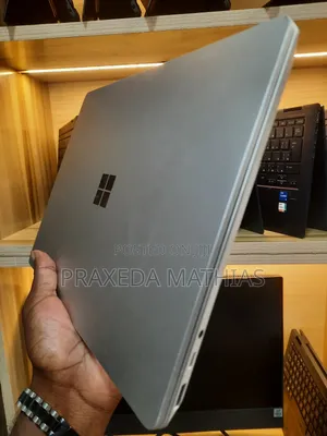 Laptop Microsoft Surface Go 8GB Intel Core I5 SSD 256GB