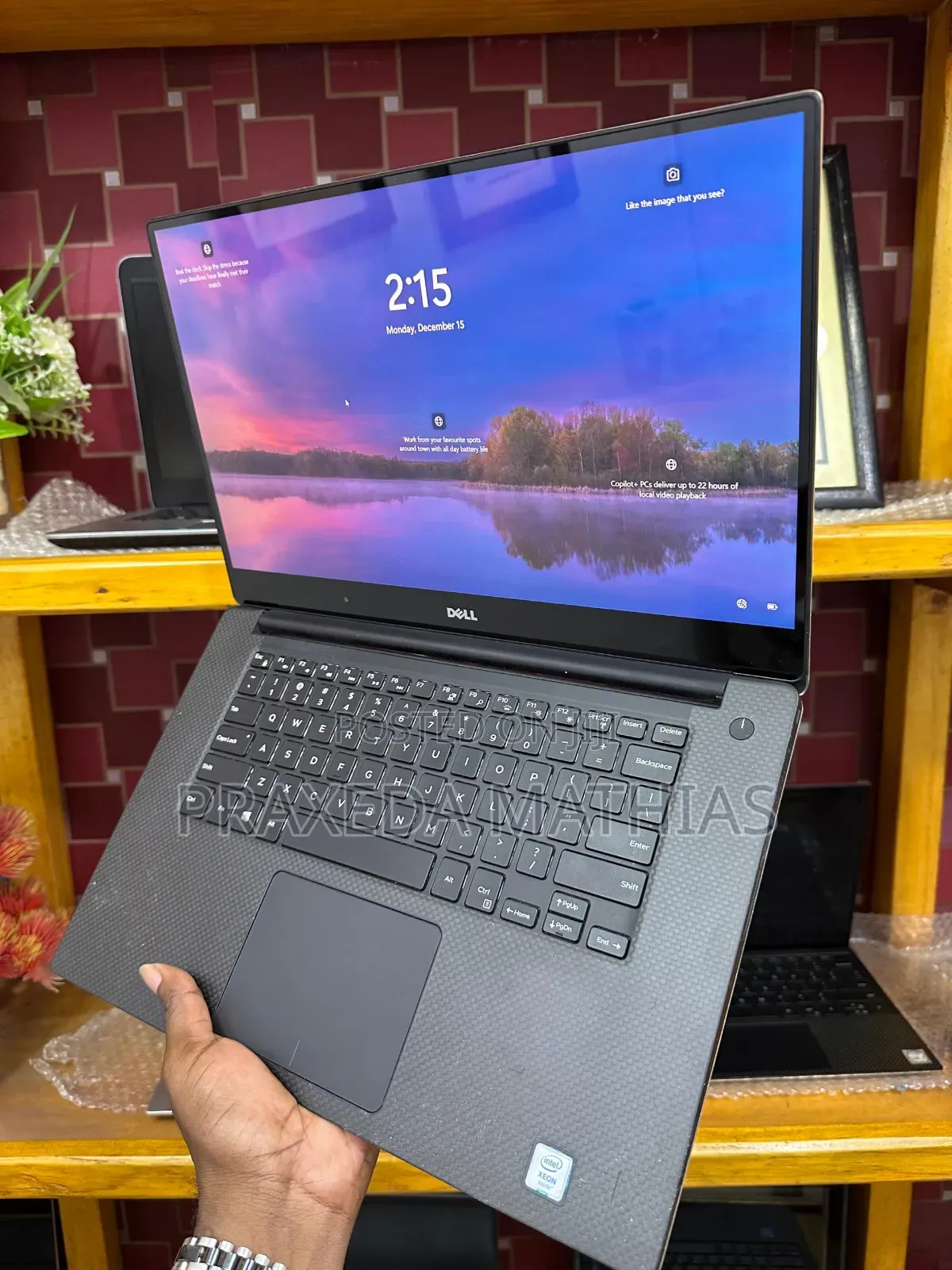 Laptop Dell Precision 15 5520 8GB Intel Xeon SSD 512GB