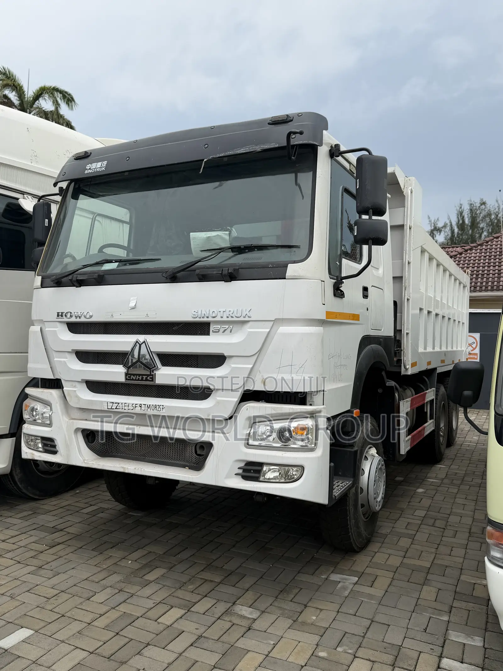 Howo Dump Truck 25ton 6x4 2018 White