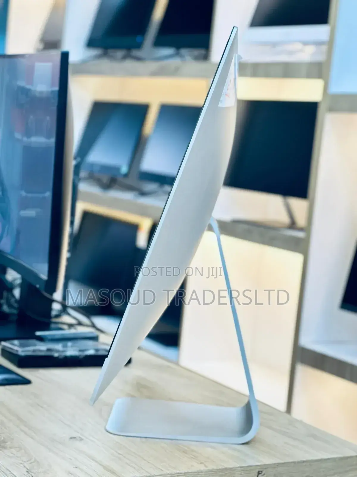 Desktop Computer Apple iMac 32GB Intel Core I5 HDD 1T