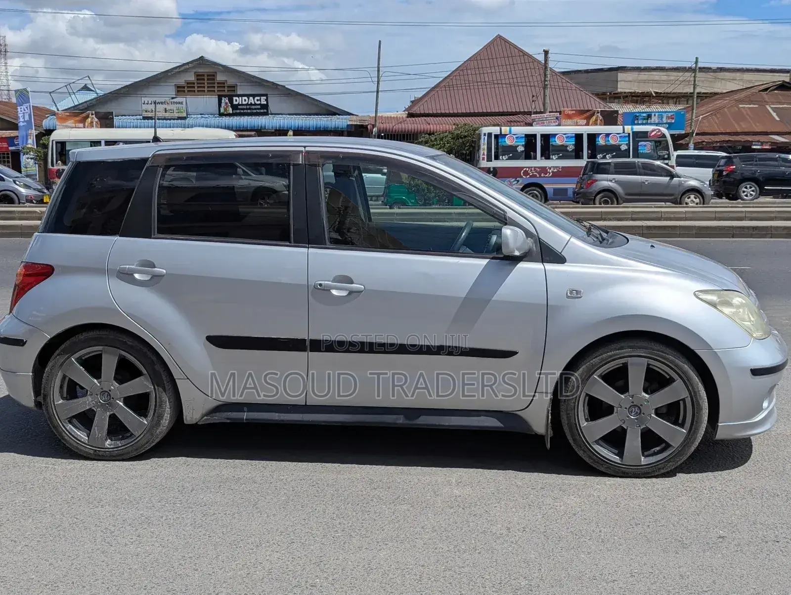 Toyota IST 2002 Silver