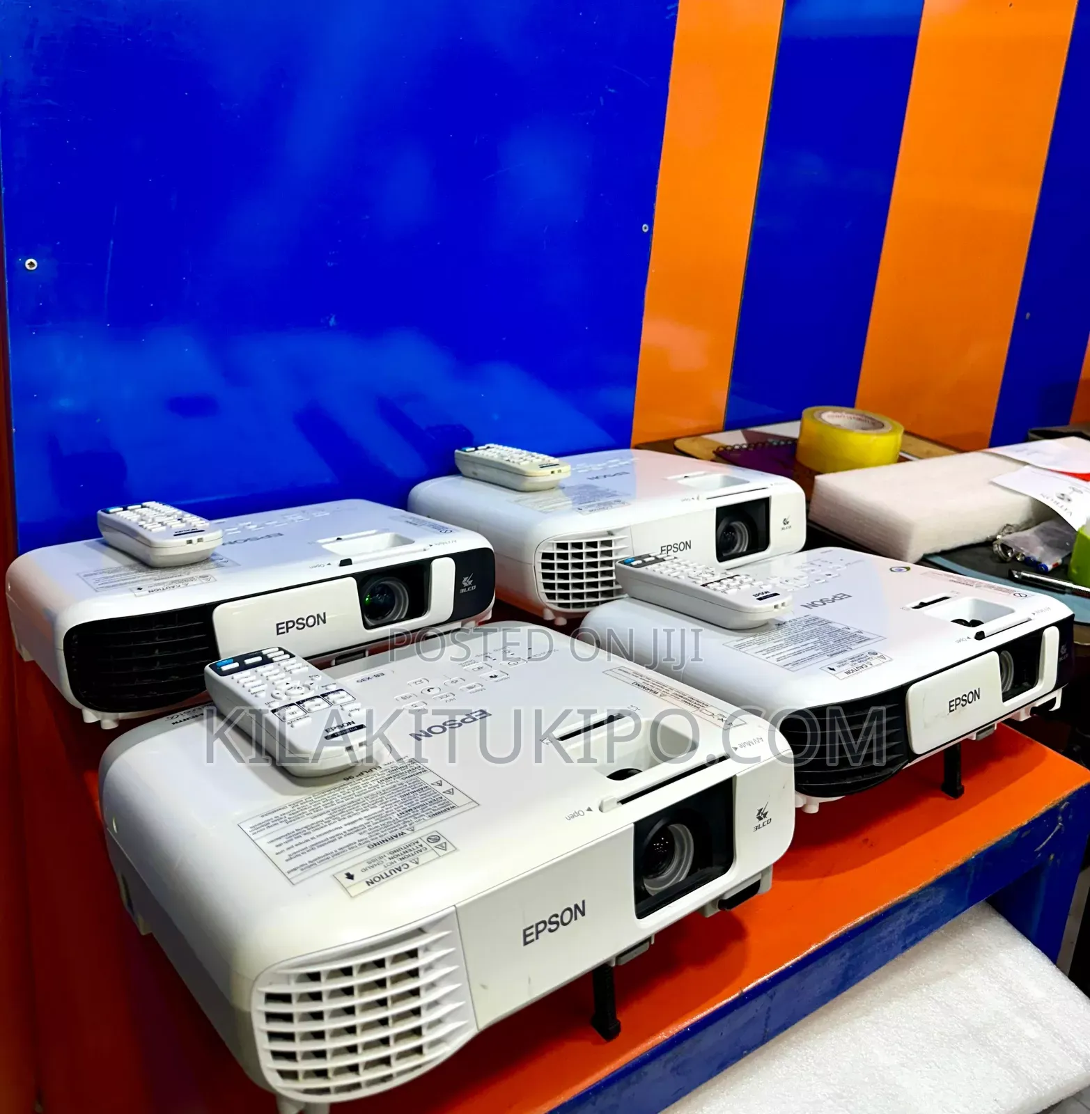 Epson Projector X39,X41 X49 Used Im Good Condition