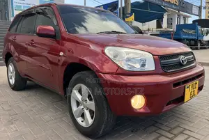 Toyota RAV4 2010 Red