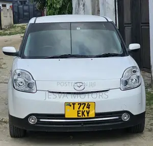 Mazda Verisa 2009 Pearl