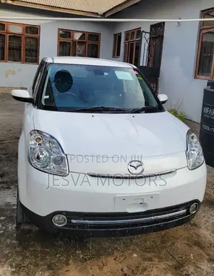 Mazda Verisa 2009 Pearl