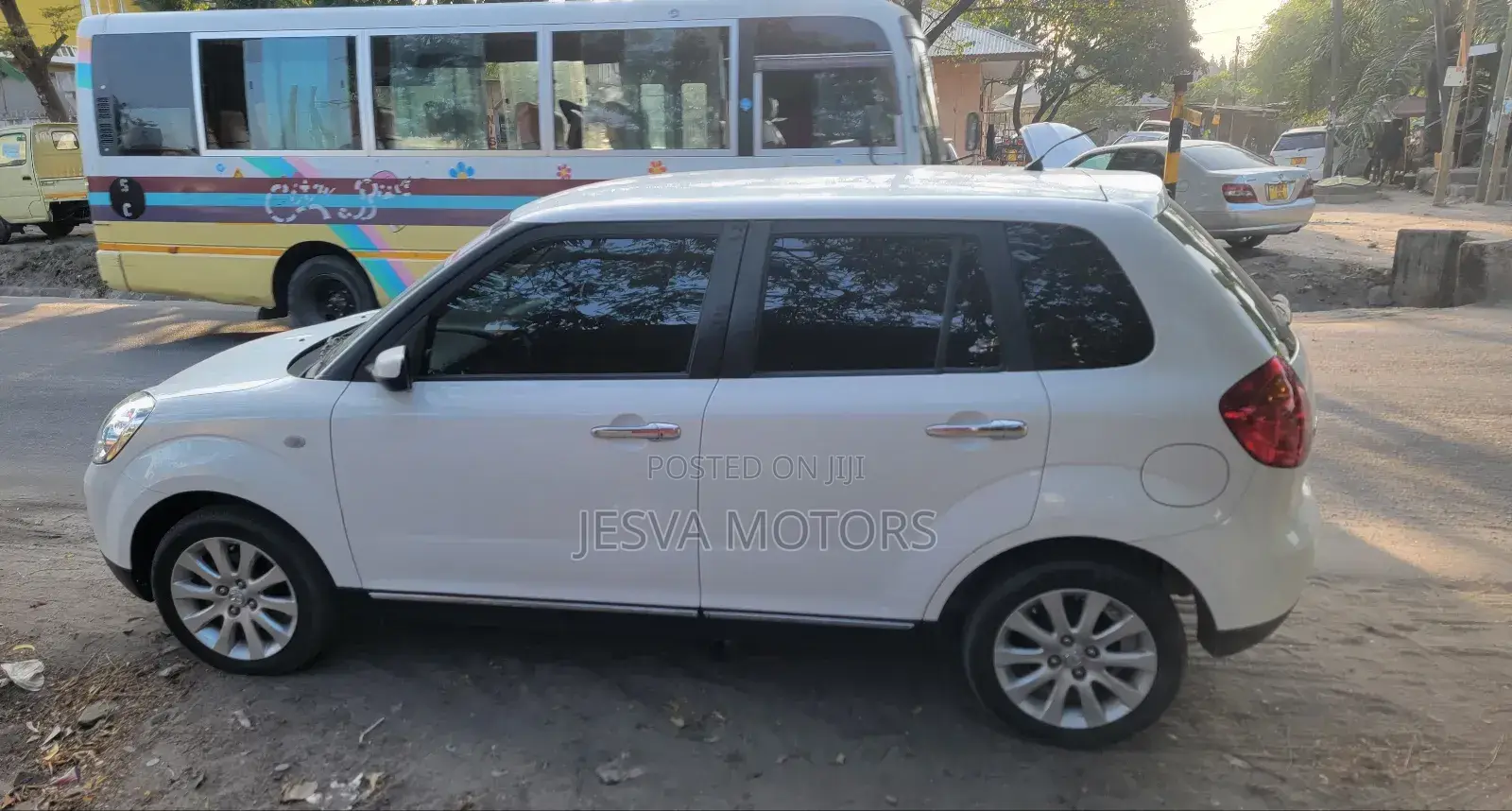 Mazda Verisa 2009 Pearl