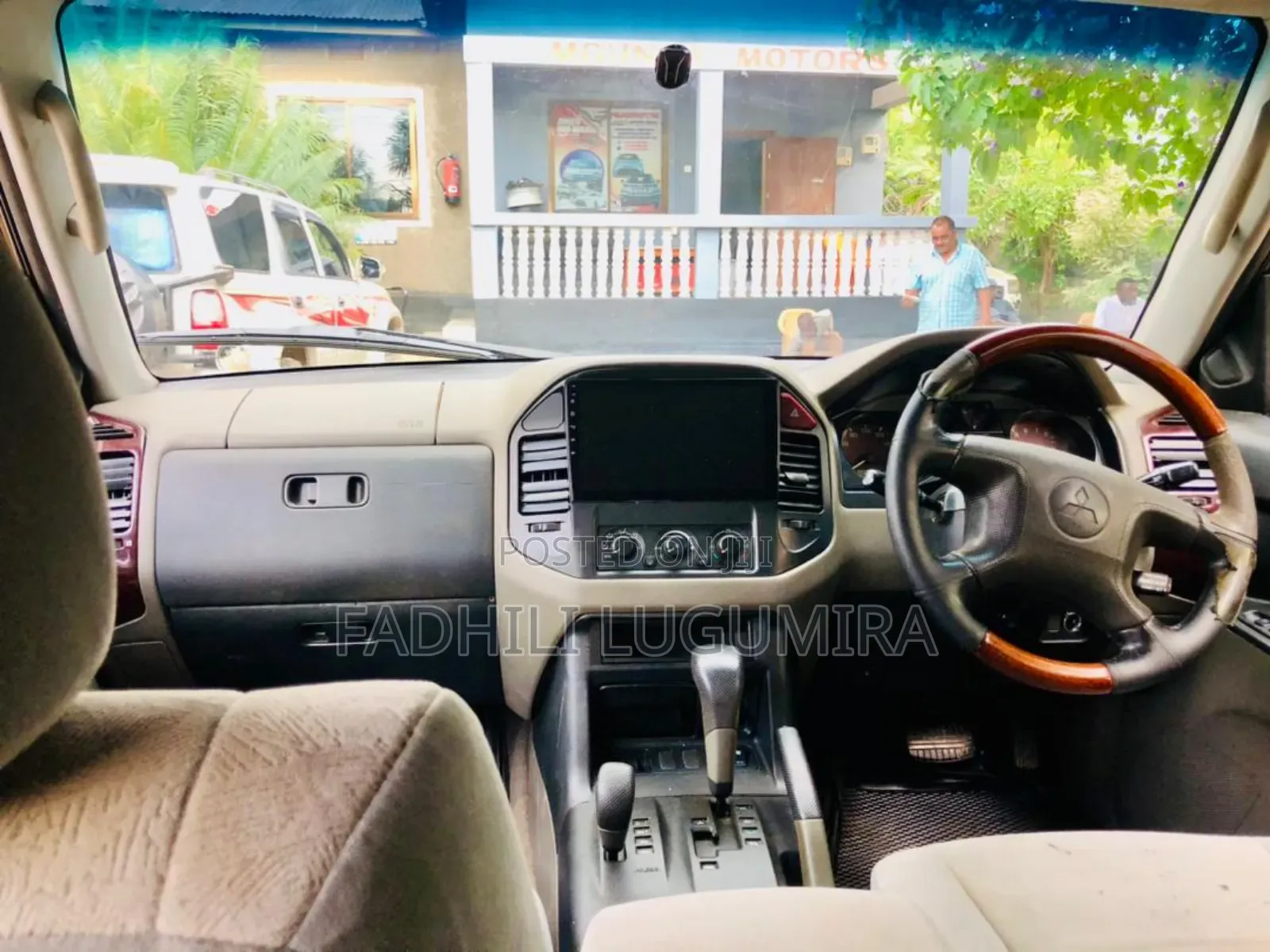 Mitsubishi Pajero 2004 Silver