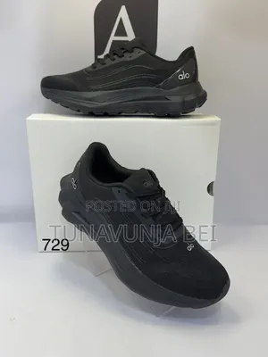 Alo Yogaa Sneakers Og