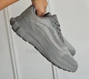 Alo Yogaa Sneakers Og