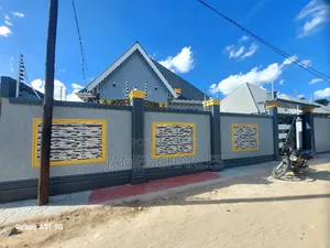 4bdrm House in Chamazi for sale