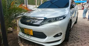 Toyota Harrier 2019 White