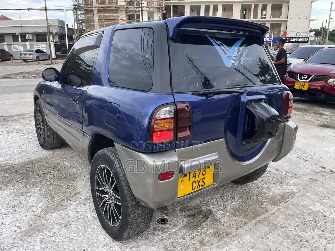 Toyota RAV4 Automatic 2000 Blue
