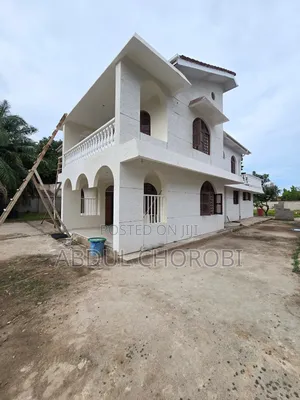 6bdrm Bungalow in Mikocheni for rent