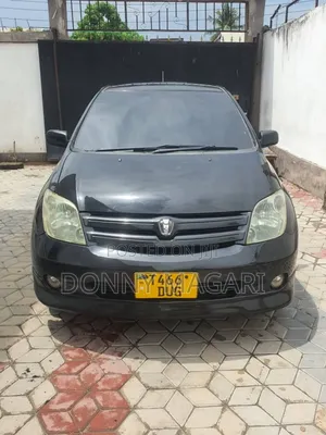 Toyota IST 2005 Black