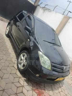 Toyota IST 2005 Black