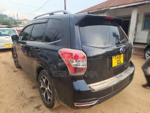 Subaru Forester 2014 Black