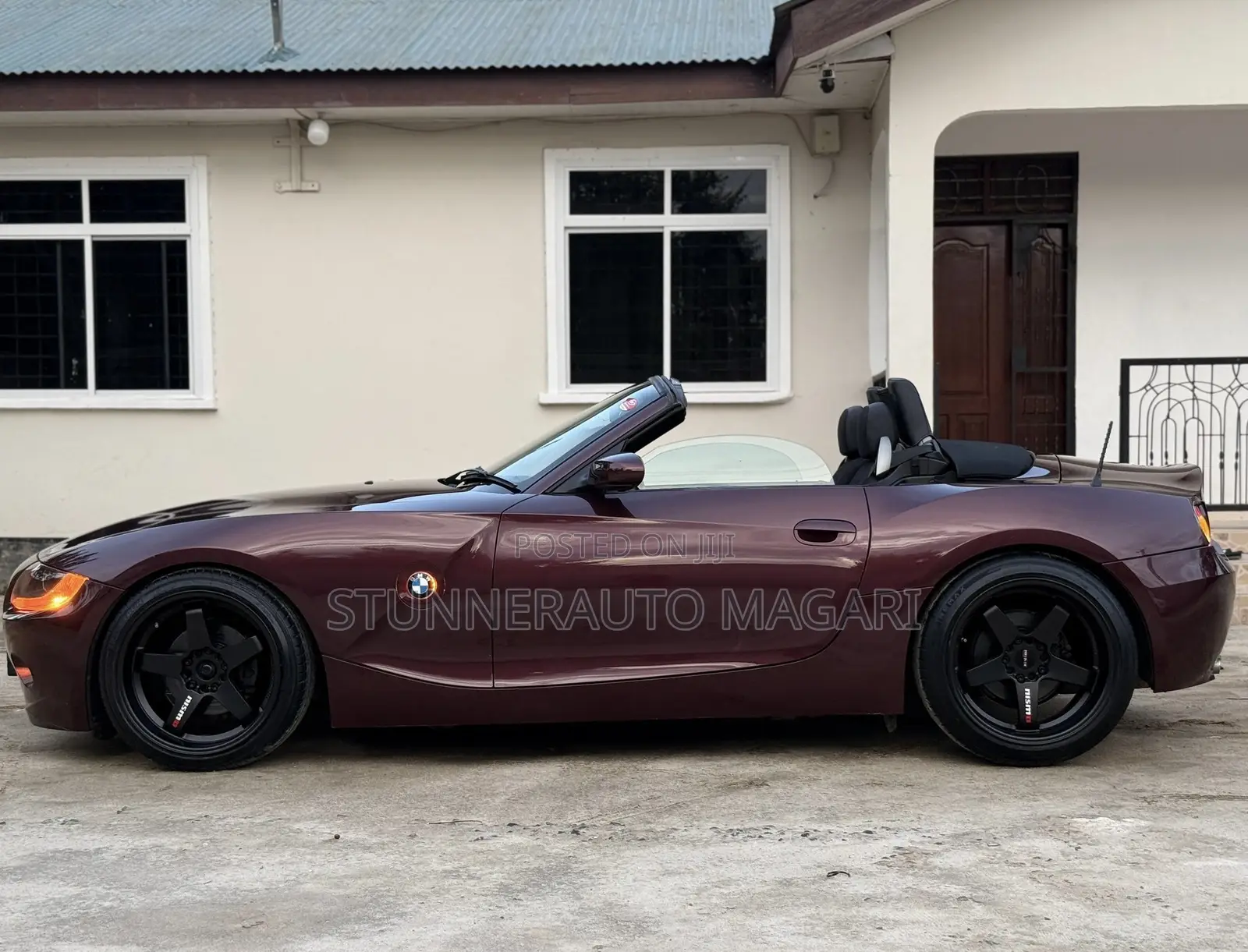 BMW Z4 2005 Maroon
