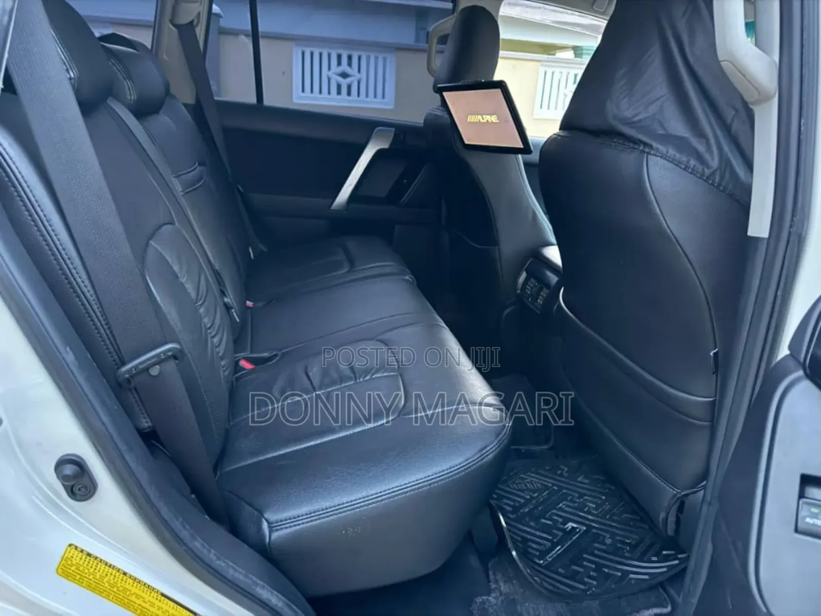 Toyota Land Cruiser 2018 White