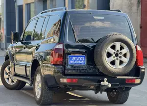 Mitsubishi Pajero 2005 Black