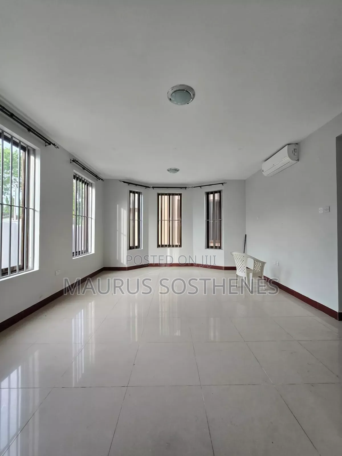 4bdrm Villa in Ada Estate for rent