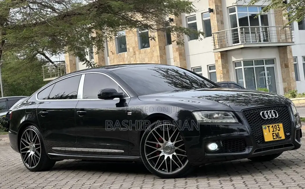 Audi A5 2.0T Premium Quattro 2010 Black