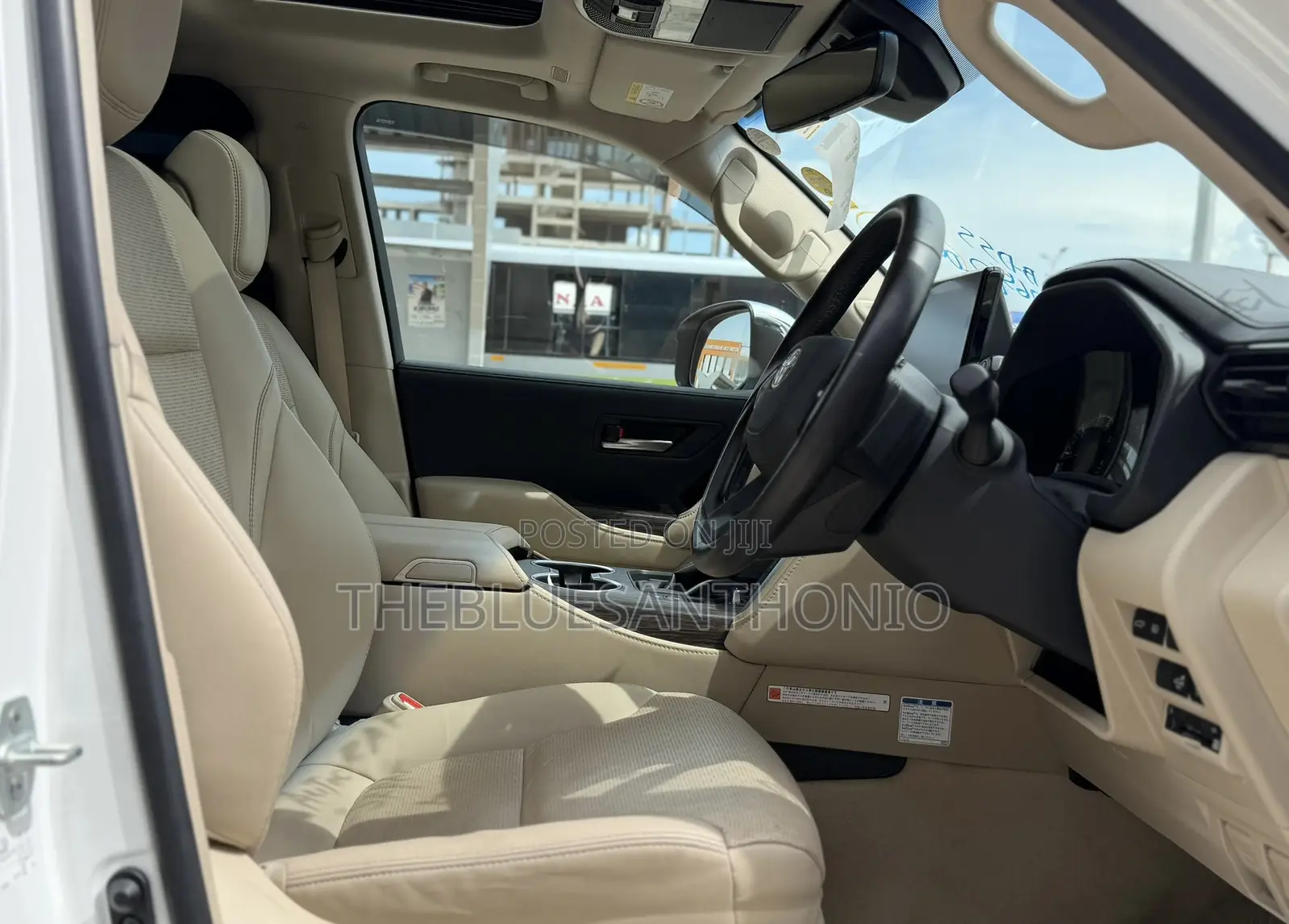 Toyota Land Cruiser 2023 White