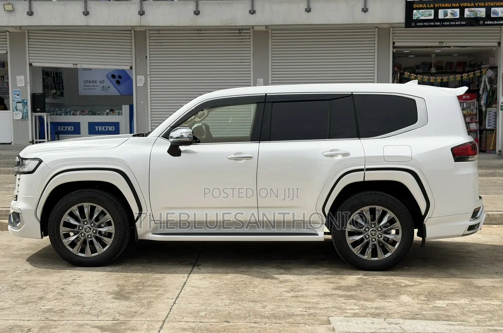 Toyota Land Cruiser 2023 White