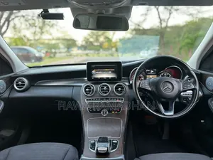Mercedes-Benz C200 2015 White